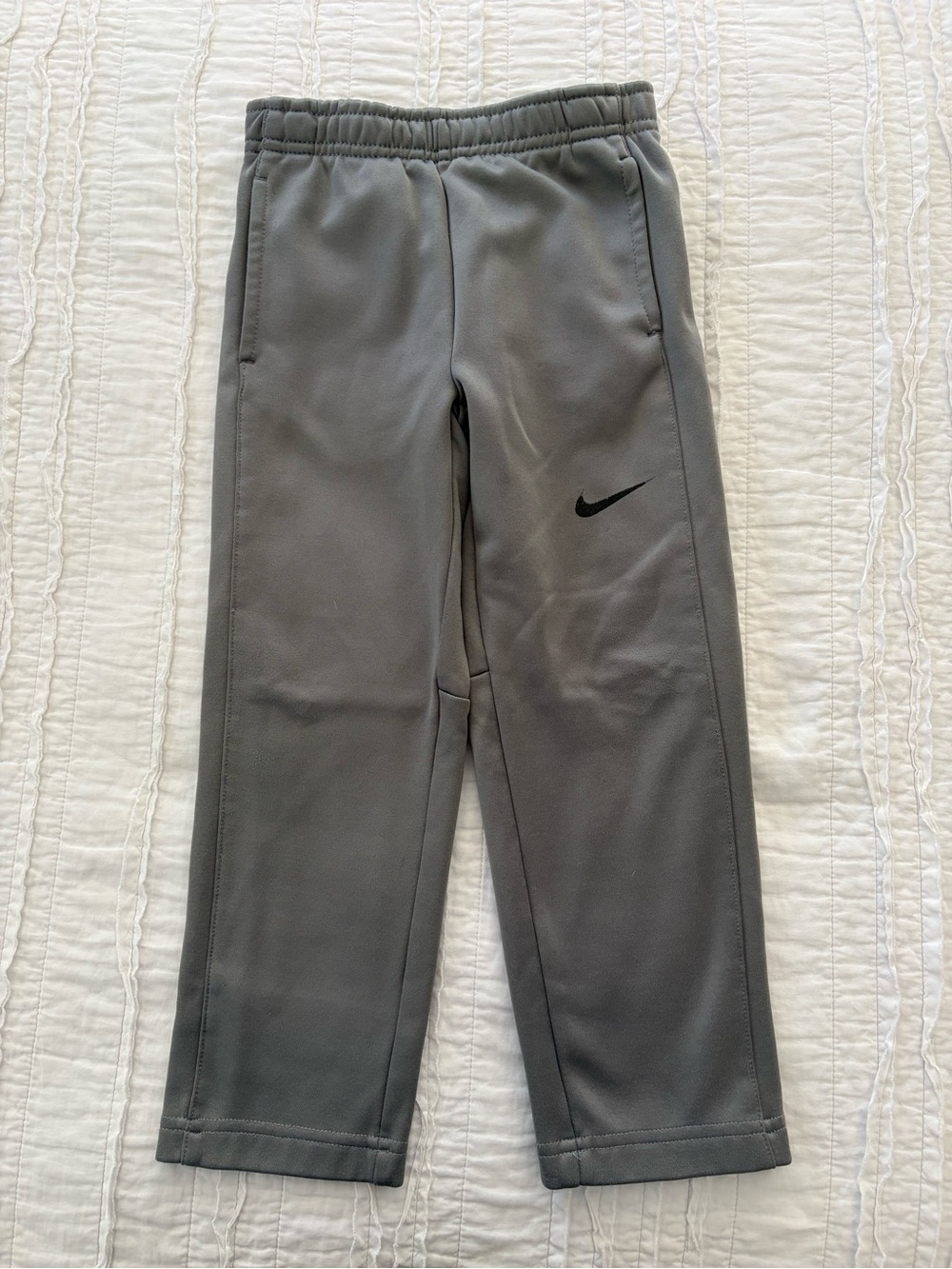 Nike Kids Charcoal Gray Jogger Sweatpants with Black Swoosh
